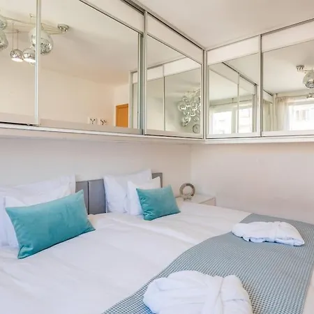 Brilliant Blue Luxury Apartment Split Exterior photo