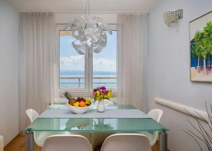 Brilliant Blue Luxury Apartment